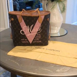 Louis Vuitton Neverfull Limited Addition!